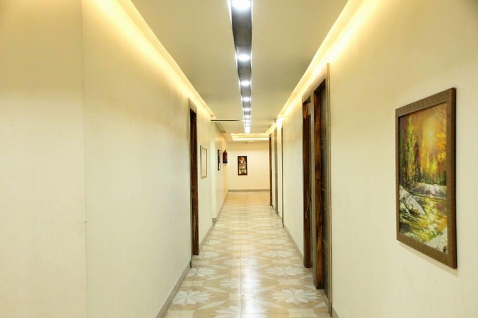 The Grand Orion Hotel Chinhat Exterior foto